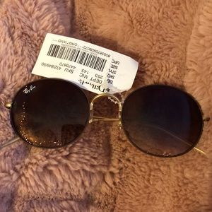 Brand new Ray Bans!